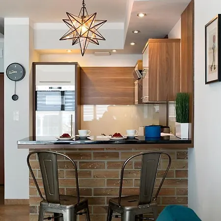 Millo Parking By Impero Apartman *